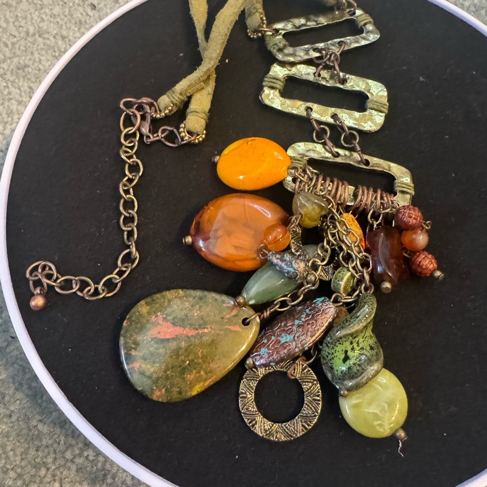 Elegant Multicolor Pendant Statement Necklace - image 6